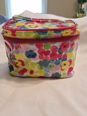 Floral Plastic Cosmetic Bag
